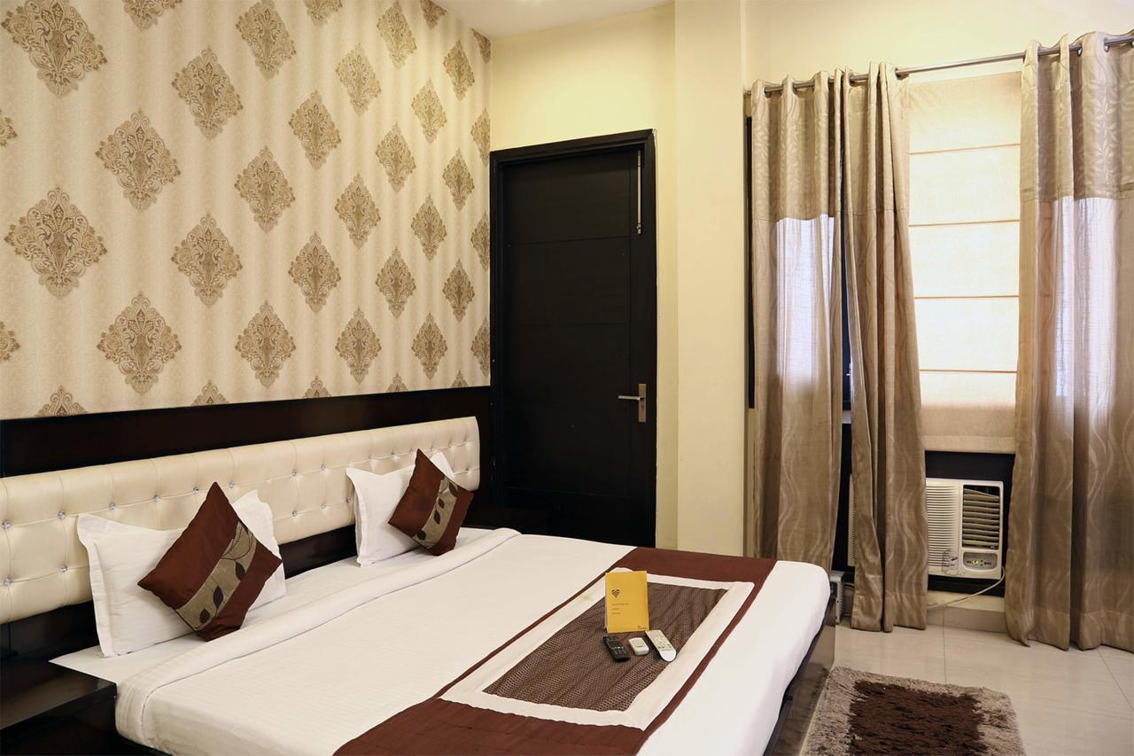 Fabhotel Signature Cyber Park Delhi  Exterior foto