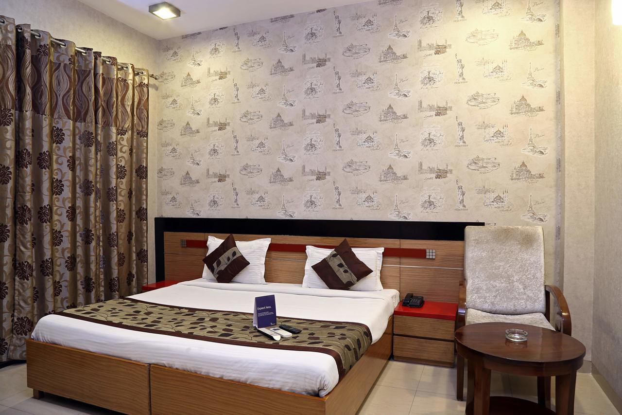 Fabhotel Signature Cyber Park Delhi  Exterior foto