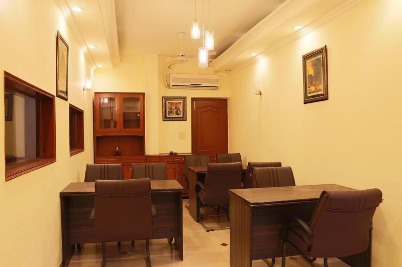 Fabhotel Signature Cyber Park Delhi  Exterior foto