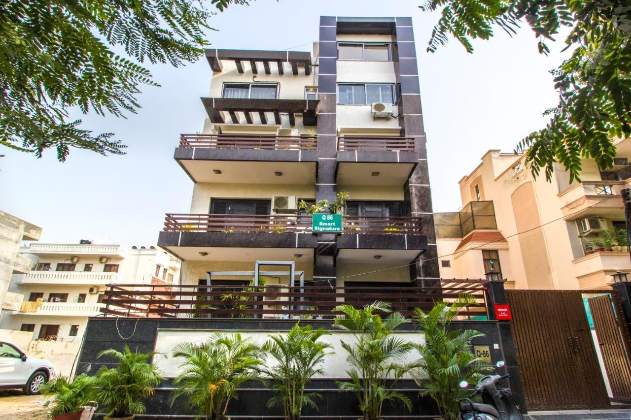 Fabhotel Signature Cyber Park Delhi  Exterior foto